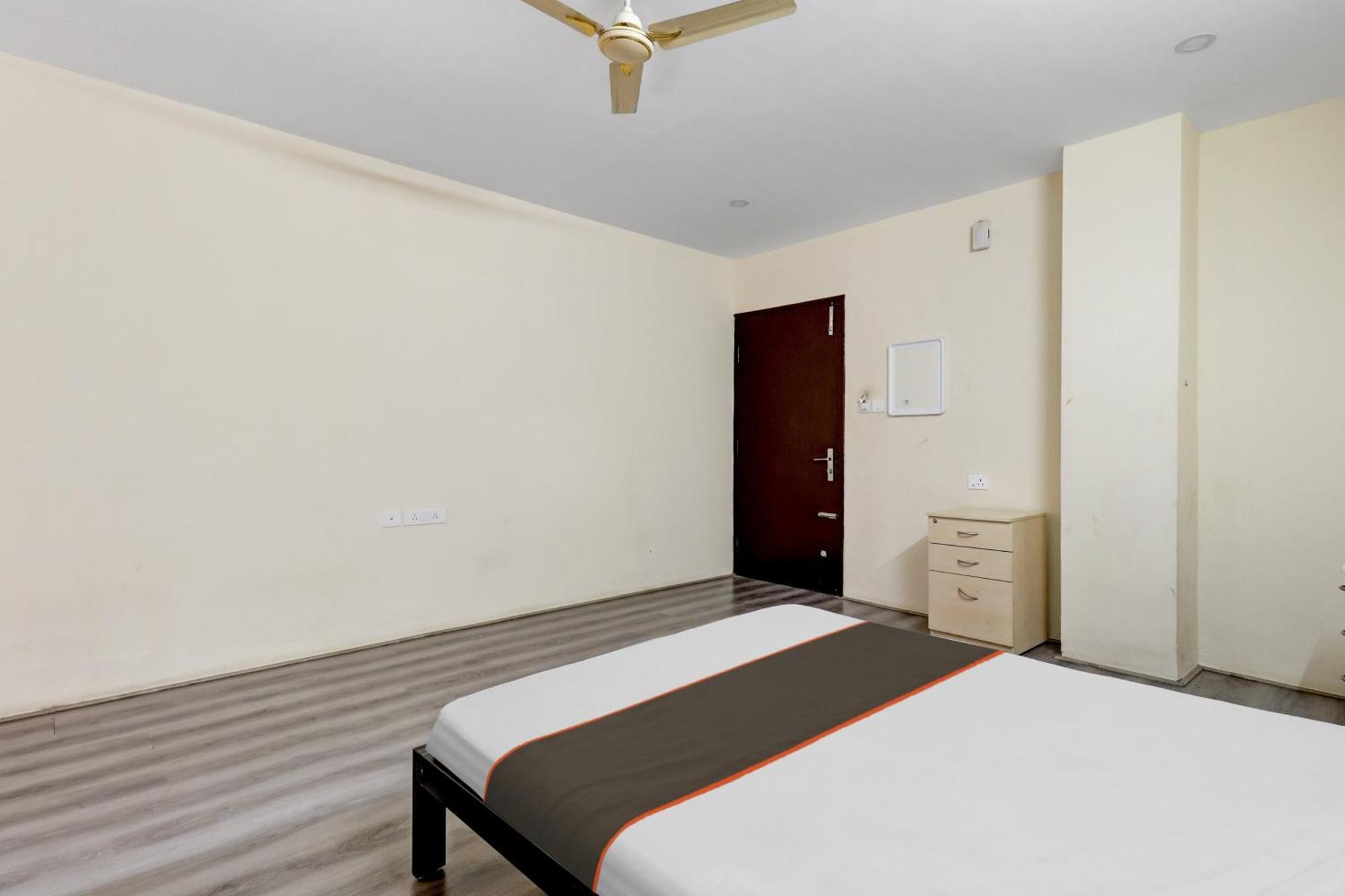 Hotel O Crescent Shine Бангалор Екстериор снимка