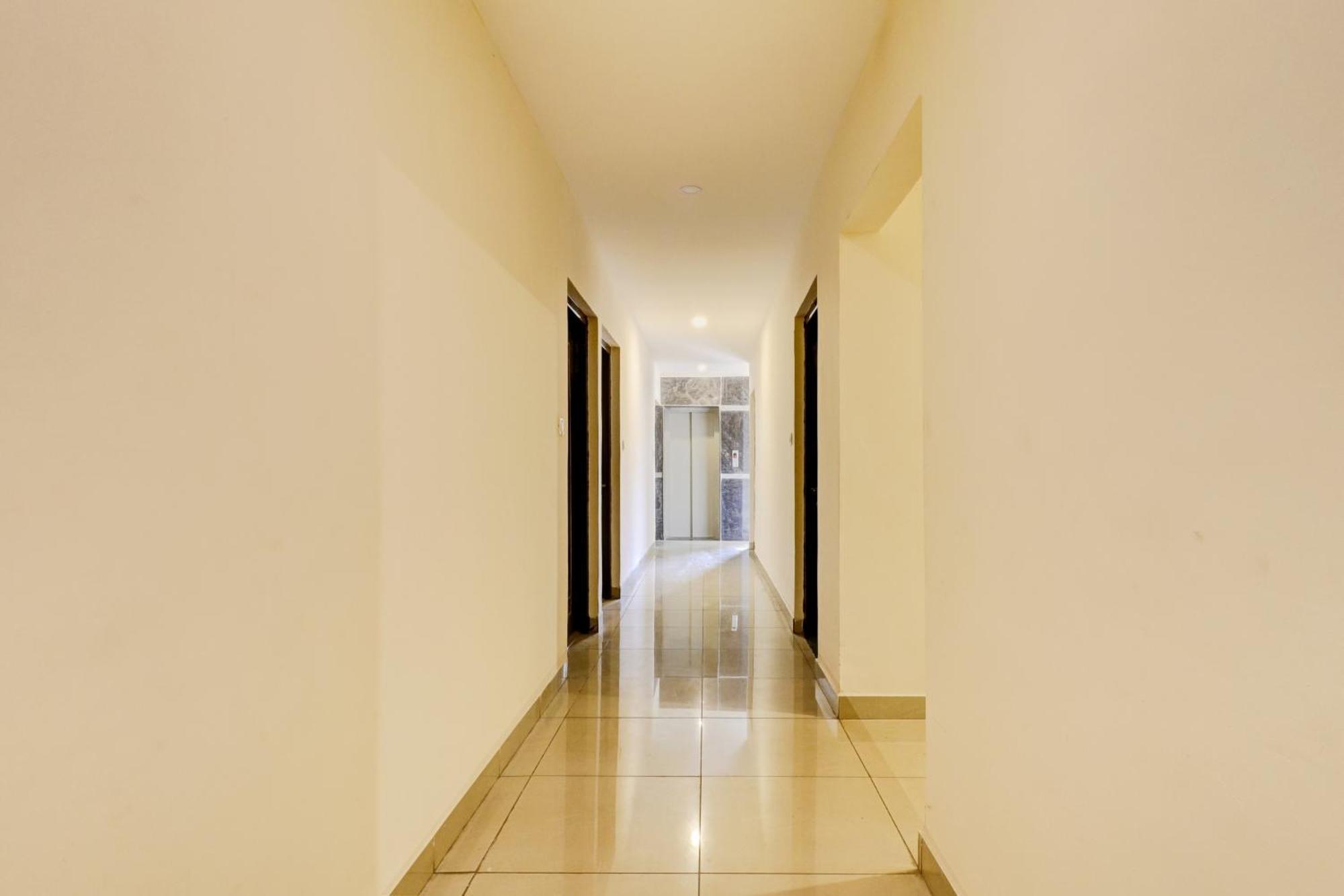 Hotel O Crescent Shine Бангалор Екстериор снимка